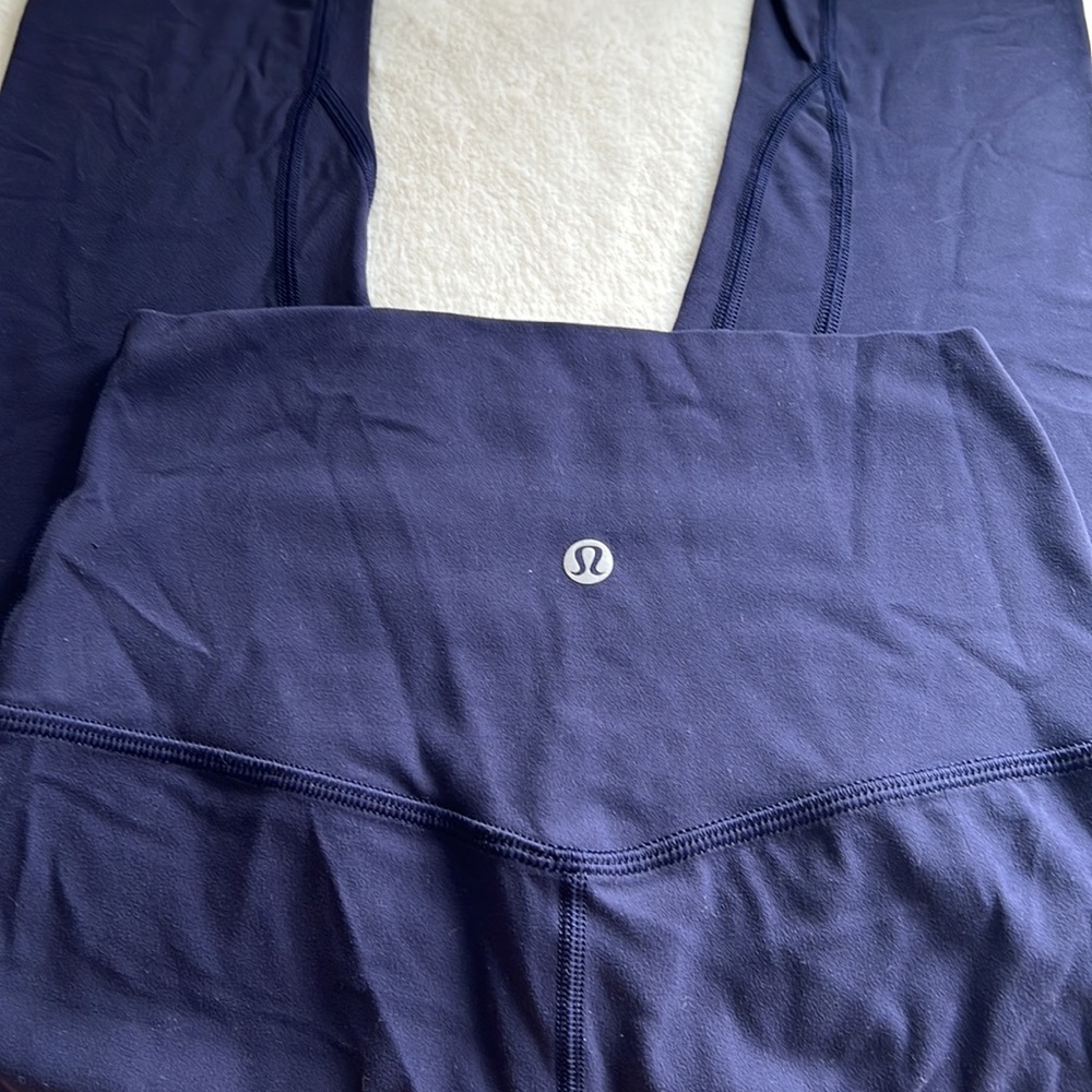 Lululemon Align - Cropped - Picture 2 of 2
